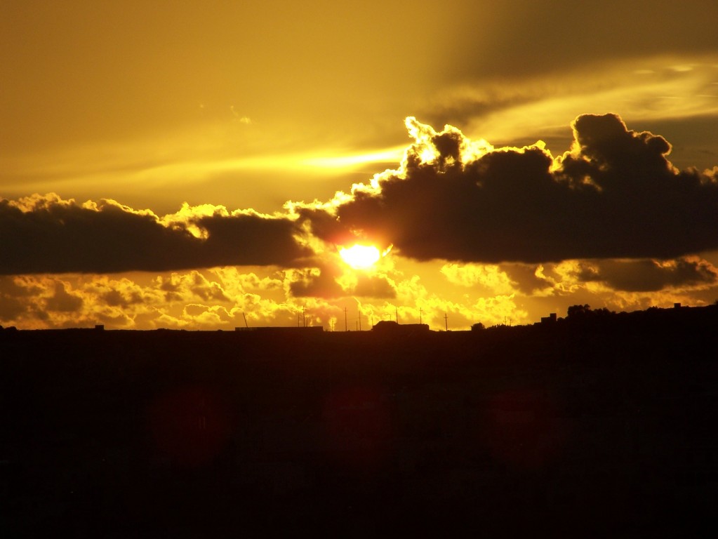 200 100_2636 Atardecer desde Ciudadela. Victoria. Gozo